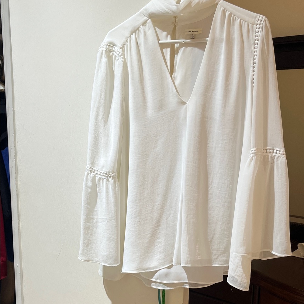 Max Studio White V-Neck Blouse